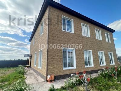 Отдельный дом · 4 комнаты · 200 м² · 12 сот., Сиреневая 146А за 45 млн 〒 в Кокшетау