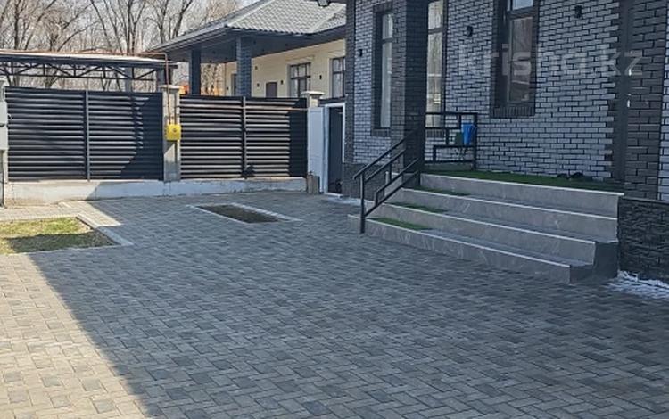 Жеке үй · 3 бөлме · 170 м² · 6 жүзд., Оралхана бокея, бағасы: 120 млн ₸ в Туздыбастау (Калинино) — фото 37