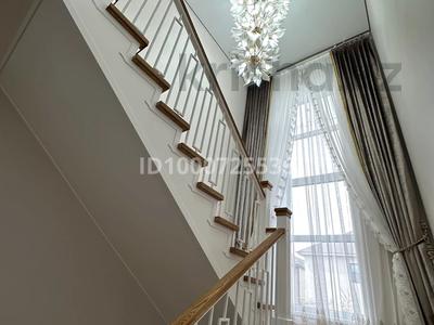 Часть дома · 6 комнат · 250 м² · 4 сот., Жургенев 95 — Кунаева за 98 млн ₸ в Актобе, мкр. Курмыш