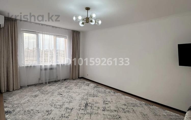 1-комнатная квартира · 43 м² · 4/5 этаж, мкр Нурсая 110 — Нұрсая 110 за 160 000 ₸ в Атырау — фото 3