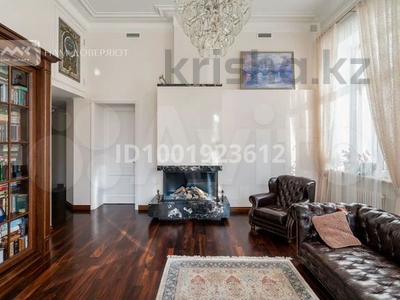 2-комнатная квартира · 69.5 м² · 2/2 этаж, Почтамтская — Исаакиевский собор за 290 млн ₸ в Санкт-петербурге