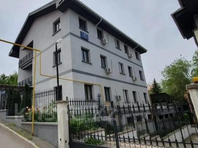 Свободное назначение, офисы, салоны красоты, сельское хозяйство, фитнес и спорт, медцентры и аптеки, образование, развлечения, конференц-залы, кабинеты и рабочие места, студии · 900 м² за 4 млн ₸ в Алматы, Медеуский р-н
