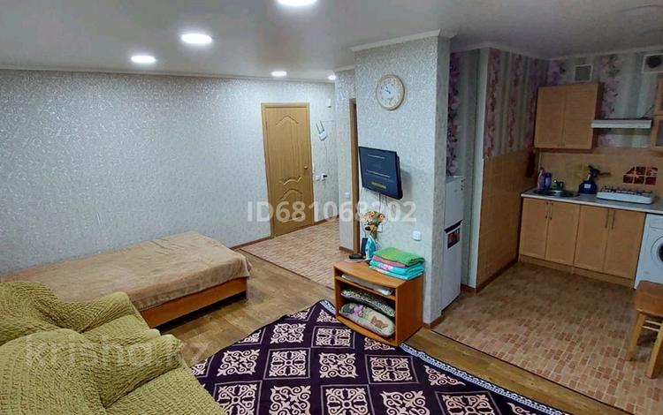 1-комнатная квартира · 35 м² · 2/5 этаж, Назарбаева за 8 000 〒 в Кокшетау — фото 2