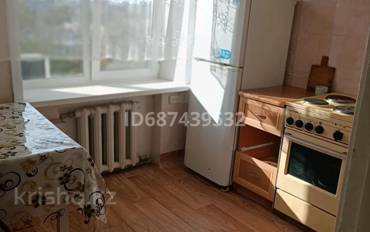 1-бөлмелі пәтер · 36 м² · 3/3 қабат, улица Сатпаева 6 — Возле 2го интерната, бағасы: 6.5 млн ₸ в Балхаше — фото 13
