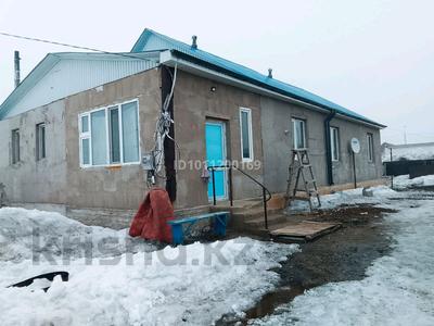 Отдельный дом · 4 комнаты · 119.6 м² · 153.6 сот., Азаттық 19В — Мектеп, банк, цон жақын жерде за 20 млн ₸ в Шортандах