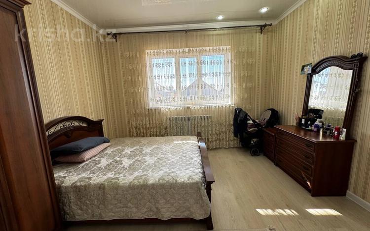 Отдельный дом · 5 комнат · 280 м² · 9 сот., мкр Самал, Сагадата Нурмагамбетова уч.21 за 75 млн ₸ в Атырау — фото 2