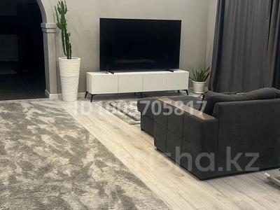 Отдельный дом · 5 комнат · 292 м² · 8 сот., мкр Баганашыл 18 — Мамыр 18 за 185 млн ₸ в Алматы, Бостандыкский р-н