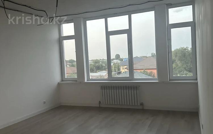 2-бөлмелі пәтер · 74 м² · 4/5 қабат, пмпк Кунаева 183/3, бағасы: 46 млн ₸ в Алматы, Турксибский р-н — фото 2