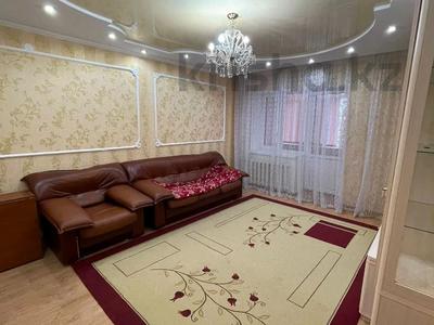 3-комнатная квартира, 85 м², 1/5 этаж, Кадыр марза Али 6 за 32 млн 〒 в Уральске