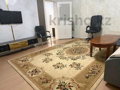 2-комнатная квартира · 65 м² · 2/16 этаж, мкр Аккент 48 за 300 000 ₸ в Алматы, Алатауский р-н