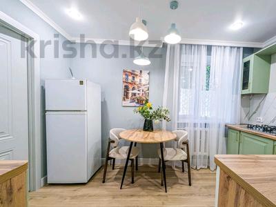 2-бөлмелі пәтер · 40 м² · 1/3 қабат, Радостовца 197, бағасы: 36 млн ₸ в Алматы, Бостандыкский р-н