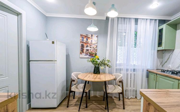 2-бөлмелі пәтер · 40 м² · 1/3 қабат, Радостовца 197, бағасы: 36 млн ₸ в Алматы, Бостандыкский р-н — фото 13