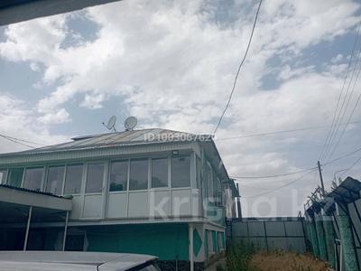 Отдельный дом · 4 комнаты · 160 м², Қарасай батыр 32а за 250 000 〒 в Каргалы (п. Фабричный)
