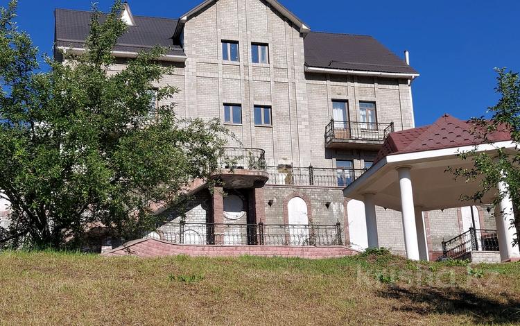 Отдельный дом · 9 комнат · 621 м² · 15 сот., мкр Каменское плато, Жантобе 42 — Оспанова-банковая-нефтяная за 570 млн 〒 в Алматы, Медеуский р-н — фото 56