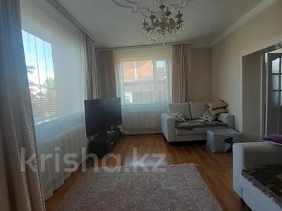 Отдельный дом · 4 комнаты · 191.4 м² · 10 сот., мкр Уркер, Оспан Батыр за 45 млн ₸ в Астане, Нура р-н
