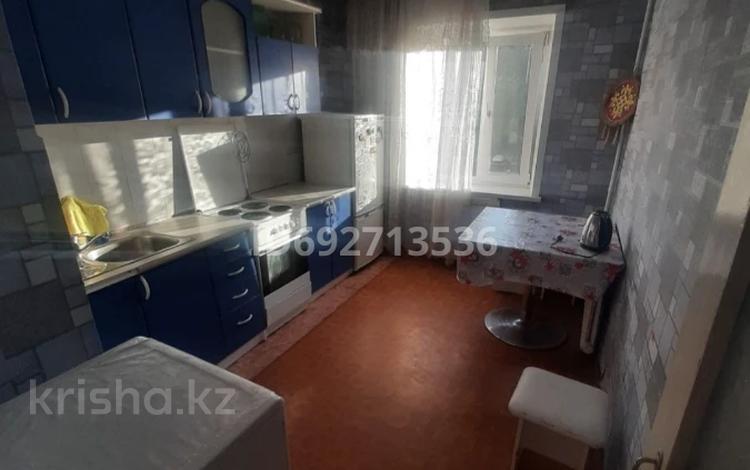 1-комнатная квартира, 36 м², 2 этаж, Ломова 58 за 12.5 млн 〒 в Павлодаре — фото 8