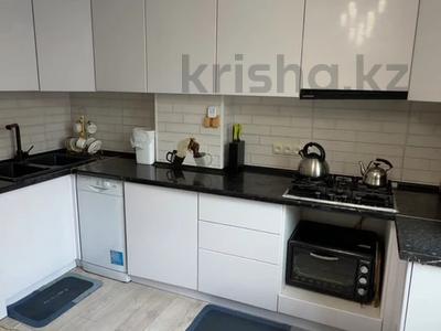 4-бөлмелі пәтер · 115 м² · 1/9 қабат, 19-й мкр 3, бағасы: 42.9 млн ₸ в Актау