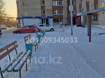 2-комнатная квартира · 42.3 м² · 8/9 этаж, мкр Омега, Академика Асана Тайманова 221 за 7.9 млн 〒 в Уральске