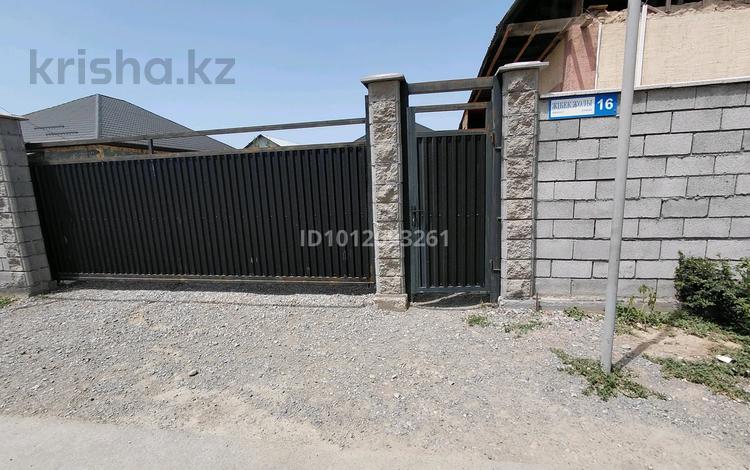 Жеке үй · 3 бөлме · 65 м² · 6 сот., Жібек жолы 16 — Рядом школа 42, бағасы: 30 млн ₸ в Аскара Токпанова (Казцик) — фото 2