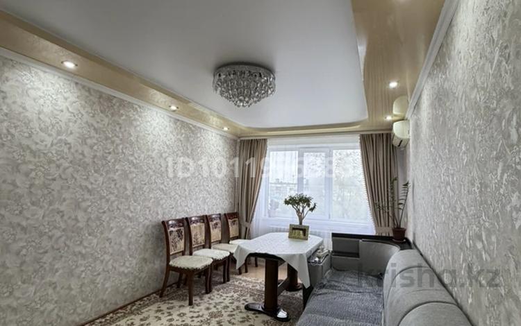 2-комнатная квартира · 54 м² · 5/5 этаж, мкр 8, Гришина 68 — Гришина 68 / 101 стрелковой бригады 18 за 14.5 млн ₸ в Актобе — фото 2