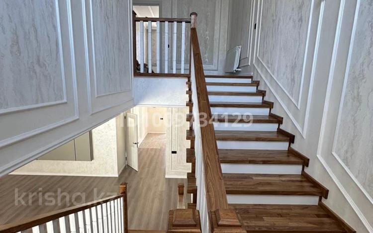 Отдельный дом · 5 комнат · 160 м² · 160 сот., Дүйсен Баянова 196 — Алтын қазына арты за 52 млн 〒 в Таразе — фото 2