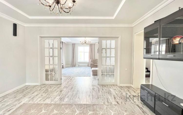 Отдельный дом · 5 комнат · 239 м² · 8 сот., Шашкина 15 за 180 млн 〒 в Астане, Есильский р-н — фото 2