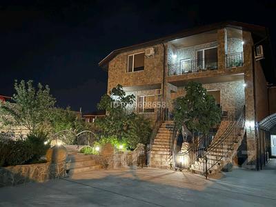 Дом · 6 комнат · 500 м², Асар 18 за 250 000 〒 в Актау, мкр Приморский