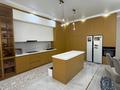 5-бөлмелі пәтер · 205 м² · 5/13 қабат, 16-ш/а. 84, бағасы: 75 млн ₸ в Актау, 16-й мкр  — фото 2