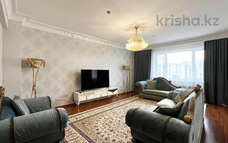 5-комнатная квартира, 206.1 м², 15/20 этаж, Кенесары 42/1 за 70 млн 〒 в Астане, р-н Байконур — фото 2