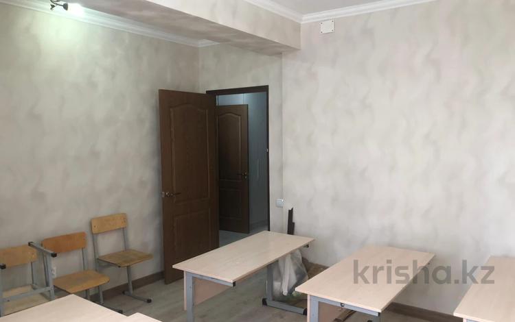 2-бөлмелі пәтер · 66 м² · 1/6 қабат, мкр Шугыла 2/13 к1-27, 2/13 к28-33м, 2/13 к28-30Б, бағасы: 40 млн ₸ в Алматы, Наурызбайский р-н — фото 2