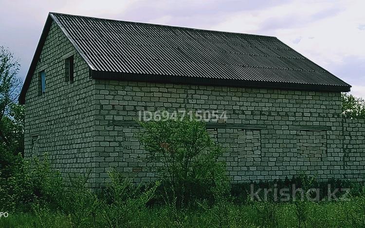 Жеке үй · 4 бөлме · 170 м² · 10 жүзд., Ж.м. шығыс 471 — Ж.м. Шығыс, бағасы: 7.5 млн ₸ в Актобе — фото 2