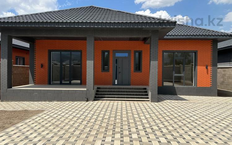 Отдельный дом · 6 комнат · 201 м² · 7.5 сот., Макатаева за 93 млн ₸ в Абай — фото 2