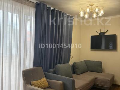Пәтерлер в Алматы: 1-бөлмелі пәтер · 45 м² · 8/10 қабат · ай сайын, мкр Шугыла 4/16 — улица Толеби проспект Алатау, бағасы: 200 000 〒 1-бөлмелі пәтер · 45 м² · 8/10 қабат · ай сайын, мкр Шугыла 4/16 — улица Толеби проспект Алатау, бағасы: 200 000 〒 в Алматы, Наурызбайский р-н