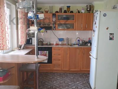 Продажа квартир в Восточно-Казахстанской обл.: 4-комнатная квартира · 80.1 м² · 6/9 этаж, Бульвар Гагарина 21 за 34.9 млн 〒 4-комнатная квартира · 80.1 м² · 6/9 этаж, Бульвар Гагарина 21 за 34.9 млн 〒 в Усть-Каменогорске, Ульбинский