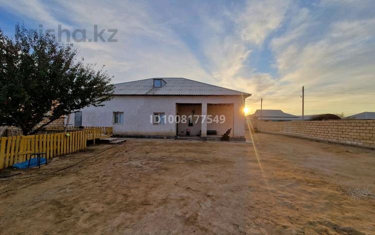 Отдельный дом · 4 комнаты · 200 м² · 10 сот., Рахат 2.5 коше 126 — Рахат 2 5 коше 126 шы уй сатылады за 16 млн ₸ в Жанаозен — фото 2