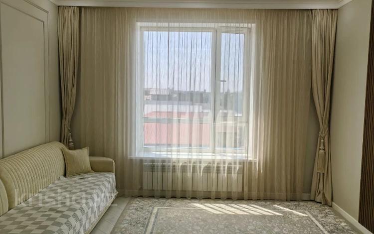 4-комнатная квартира · 114.7 м² · 3/3 этаж, Жазира за 47.5 млн ₸ в Уральске — фото 2