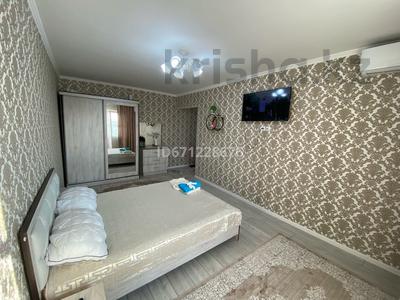 1-комнатная квартира, 50 м², 5/5 этаж посуточно, Казахстанская за 10 000 〒 в Талдыкоргане