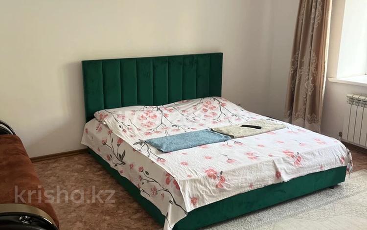 1-бөлмелі пәтер · 47 м² · 1/9 қабат, Нур Актобе, Нұр Ақтөбе 15b — Анвар,дина, школь60, бағасы: 10 000 ₸ — фото 9