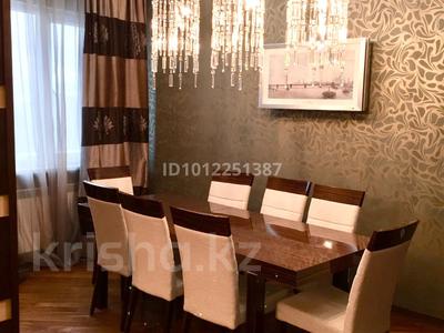 3-бөлмелі пәтер · 165 м² · 15/17 қабат, мкр Самал-2, Достык 128, бағасы: 149 млн ₸ в Алматы, Медеуский р-н