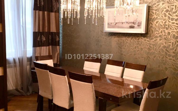 3-бөлмелі пәтер · 165 м² · 15/17 қабат, мкр Самал-2, Достык 128, бағасы: 149 млн ₸ в Алматы, Медеуский р-н — фото 2