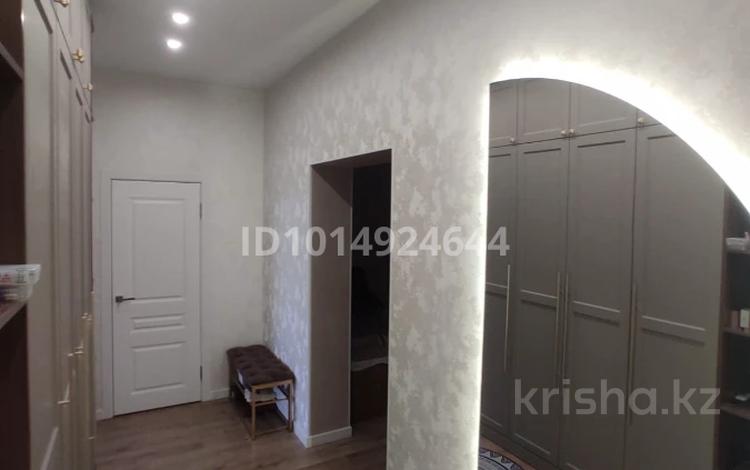 3-бөлмелі пәтер · 78.1 м² · 7/13 қабат, Райымбека 348/1 к1-2, бағасы: 65 млн ₸ в Алматы — фото 2