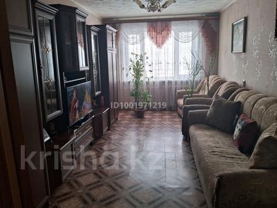 3-комнатная квартира · 70 м² · 6/9 этаж, Майкудук, Майкудук, 18й микрорайон 4 за 23 млн ₸ в Караганде, Алихана Бокейханова р-н