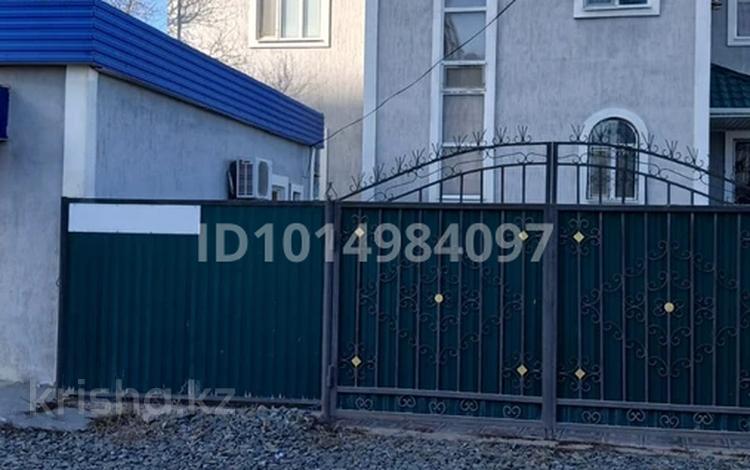Жеке үй · 6 бөлме · 240 м² · 60 жүзд., Гагарина 51, бағасы: 4.8 млн ₸ в Атырау — фото 2
