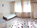 4-комнатная квартира · 189 м² · 5/10 этаж, Сарайшык 40 за 550 000 ₸ в Астане, Есильский р-н — фото 10