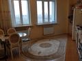 4-комнатная квартира · 189 м² · 5/10 этаж, Сарайшык 40 за 550 000 ₸ в Астане, Есильский р-н — фото 2