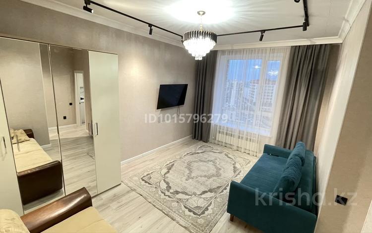 1-комнатная квартира · 37 м² · 9/9 этаж, Кайым Мухамедханов 21/2 за 28.3 млн ₸ в Астане, Нура р-н — фото 2
