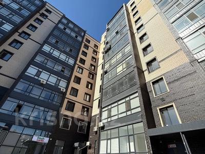 2-комнатная квартира · 83.4 м² · 9/10 этаж, Курмангазы 98 за 30.5 млн 〒 в Уральске