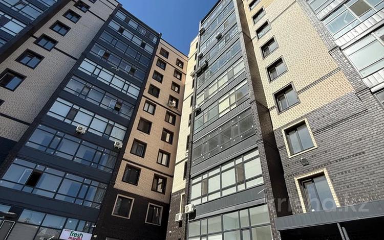 2-комнатная квартира · 83.4 м² · 9/10 этаж, Курмангазы 98 за 29.5 млн 〒 в Уральске — фото 14