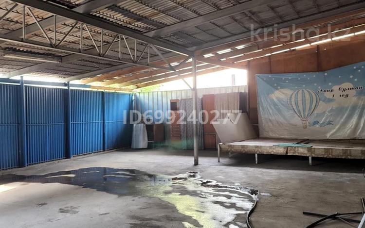 Отдельный дом · 3 комнаты · 50 м² · 7 сот., Токаш бокина 29 — Между улицами Ленина и Байгазиева за 32 млн ₸ в Каскелене — фото 2
