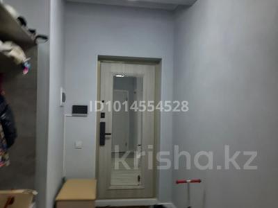 3-бөлмелі пәтер · 80 м² · 4/10 қабат, Илияса Есенберлина 20, бағасы: 55 млн ₸ в Усть-Каменогорске